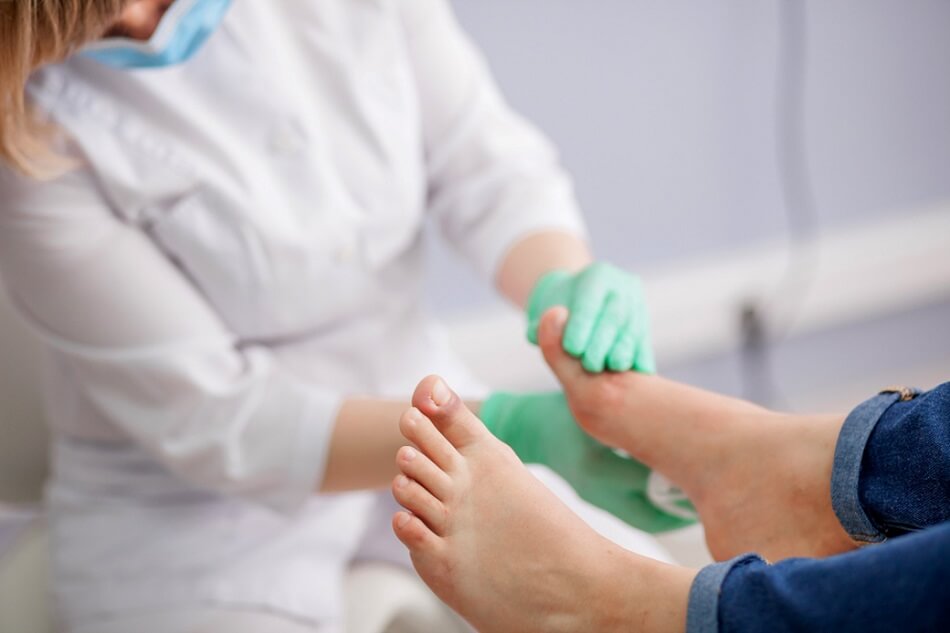 Understanding The Difference Between A Podiatrist And Chiropodist ...